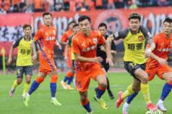 窗口期法甲焦点战，广州队内部沟通，管理层满意，轮换策略成焦点的简单介绍南宫娱乐