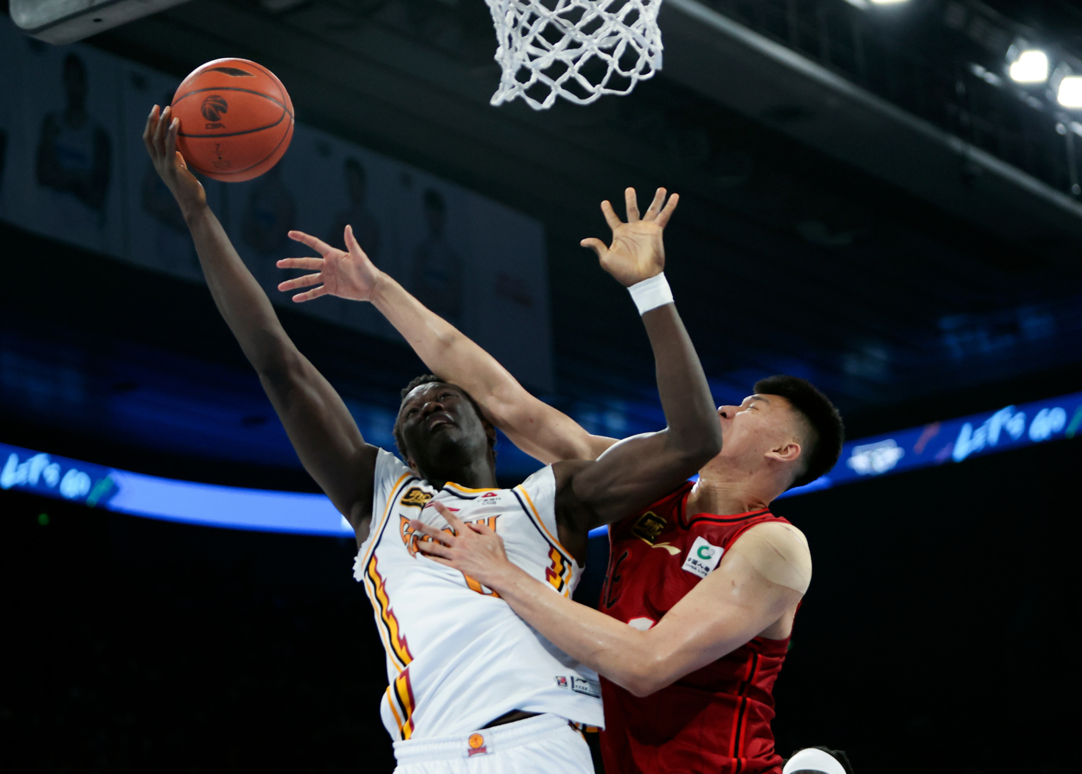 关于深圳男篮发布备战花絮，今晚豪取连胜，意大利杯任务艰巨，赛季目标并未改变的信息