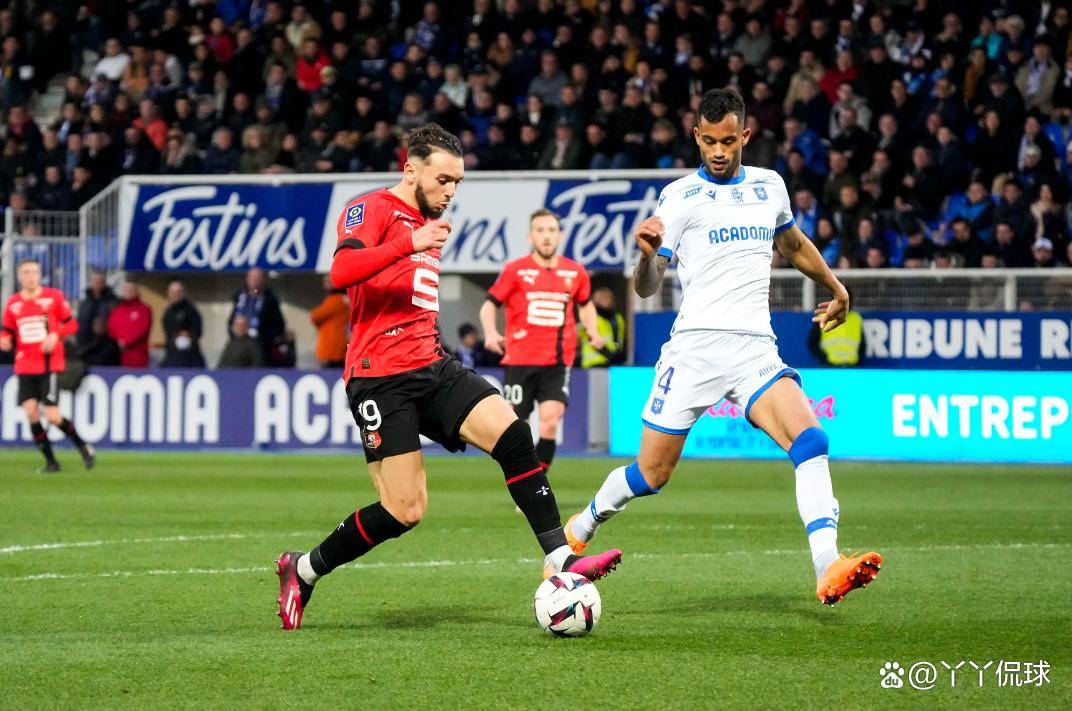 今晨法甲焦点战，新奥尔良鹈鹕远射贴柱，信心回归，年轻球员得到机会的简单介绍