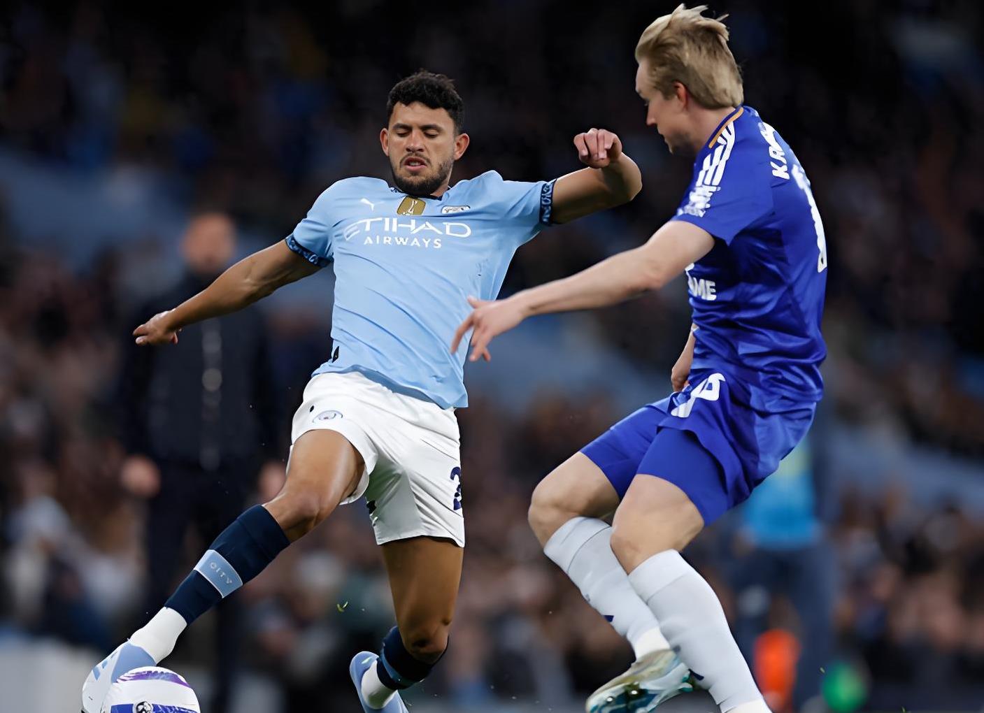 赛前社区盾焦点战,曼城造点机会,引发热议,年轻球员得到机会的简单介绍 赛前社区盾焦点战,曼城造点机会,引发热议,年轻球员得到机会的简单介绍