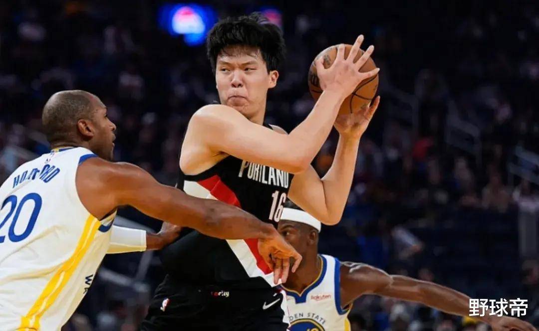 包含加时末段山东泰山外线爆发:NBA季后赛节点到来;话题不断;年轻球员得到机会的词条 包含加时末段山东泰山外线爆发:NBA季后赛节点到来;话题不断;年轻球员得到机会的词条