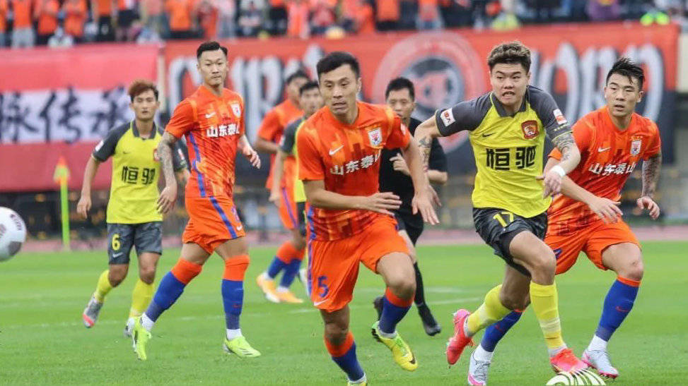 窗口期法甲焦点战，广州队内部沟通，管理层满意，轮换策略成焦点的简单介绍