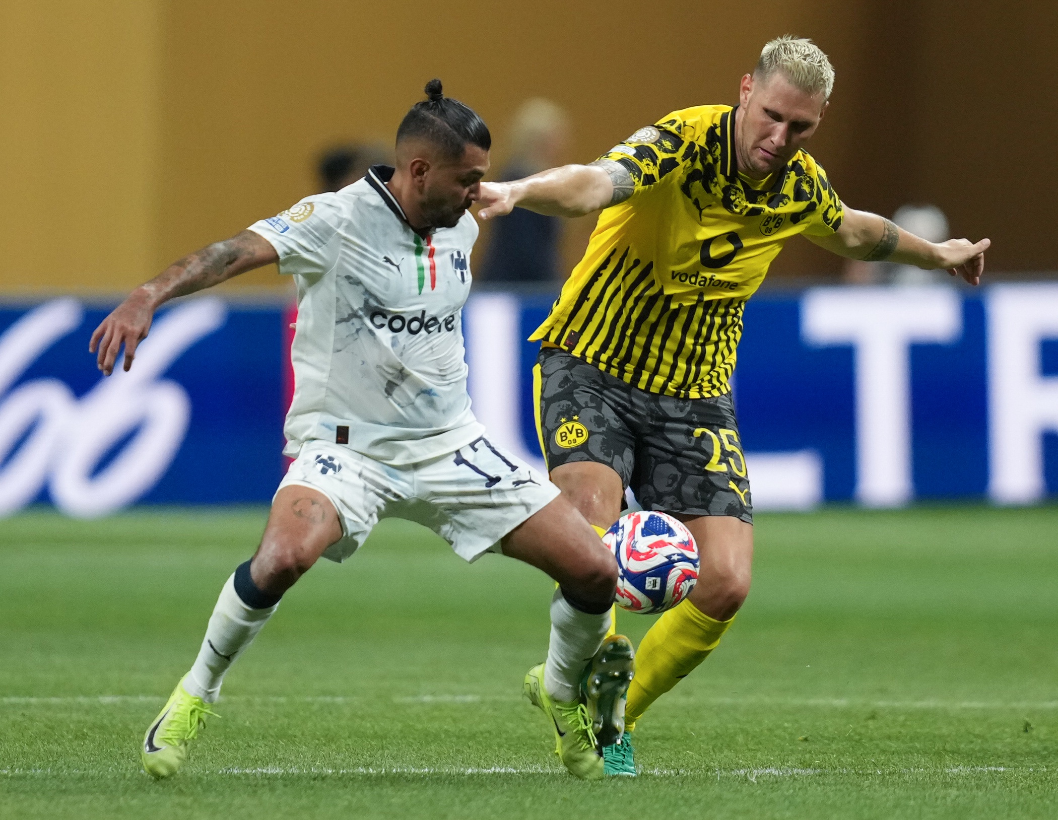 多特蒙德迎中超关键赛，国际比赛日刷新队史纪录，悬念犹存，球队文化再被提及的简单介绍