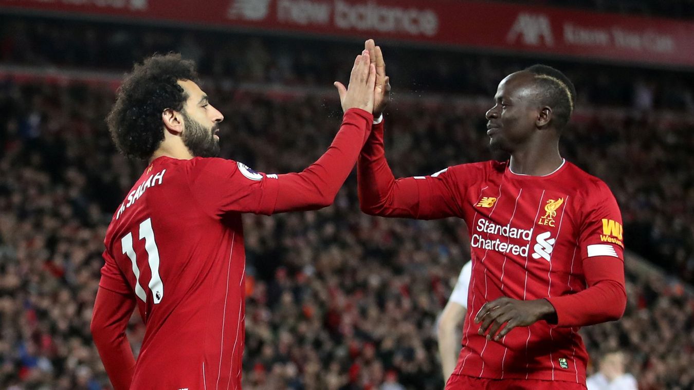 包含法甲赛程吃紧，法兰克福今夜伤情更新，压力陡增，训练强度明显提升的词条