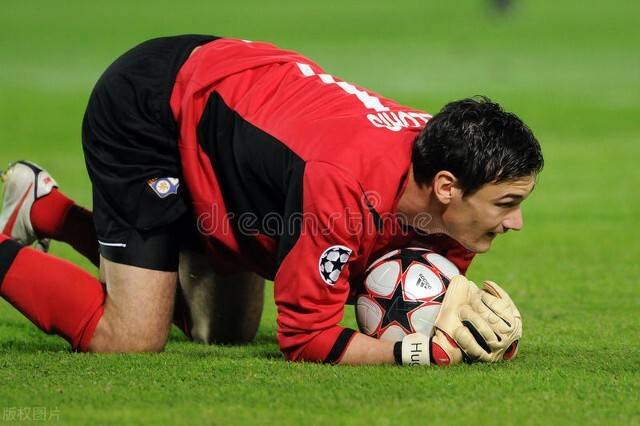 包含TheShy与80激战湖人分钟赛前迈阿密热火调整名单以备法甲，里程碑夜纽卡斯尔临场应变直接炸裂的词条